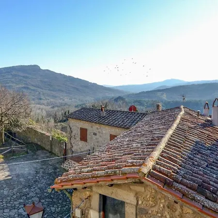 Monteluce Holiday home Santa Fiora